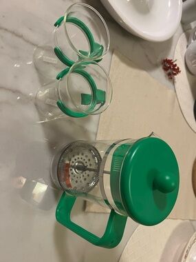 Green French Press Coffee Maker with Matching Cups